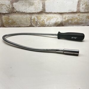 Performance Tool (PT) W83197 Magnetic Flexible Pickup Tool- 2ft- 4lb Capacity